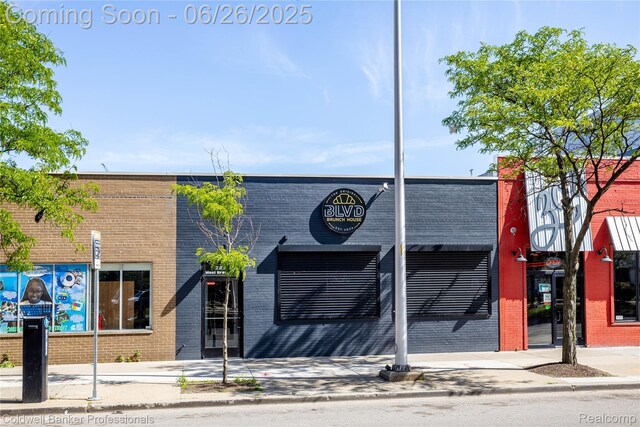 880 Seville Row, Detroit, MI 48202 - view of property