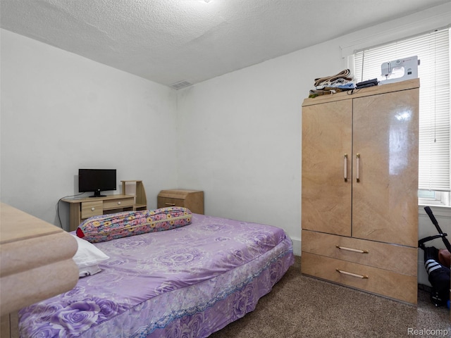 11727 Fleming St, Hamtramck, MI 48212 - view of carpeted bedroom