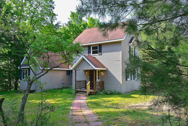4467 S Forthill Dr, Suttons Bay, MI 49682