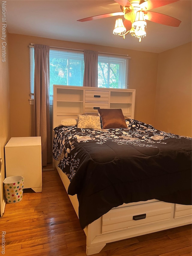 20120 N Covington Pkwy, Southfield, MI 48221 - bedroom featuring light wood finished floors and a ceiling fan