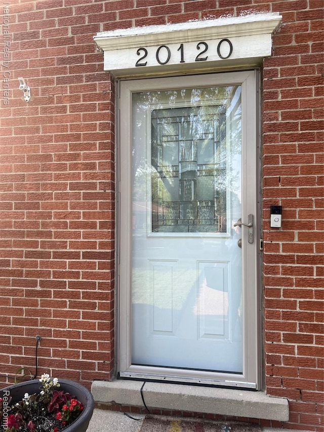 20120 N Covington Pkwy, Southfield, MI 48221 - entrance to property with brick siding