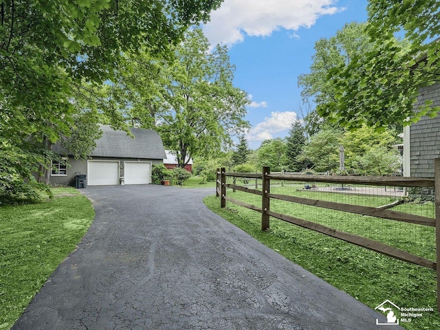 2252 W Temperance Rd, Temperance, MI 48182 - exterior space