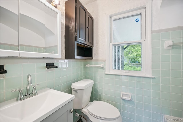 25895 Annapolis St, Dearborn Heights, MI 48125 - bathroom with vanity and tile walls