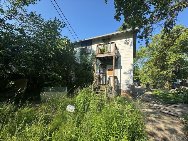 11343 Belleterre St, Detroit, MI 48204 - view of front of home with a balcony