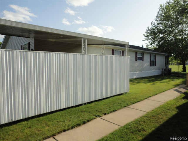 453 Glencoe Dr, Temperance, MI 48182 - view of home's exterior with a yard