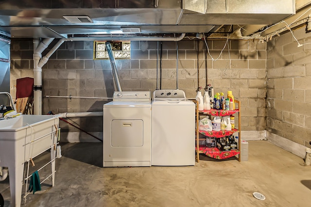 809 Pauline Blvd, Ann Arbor, MI 48103 - below grade area featuring washer and clothes dryer