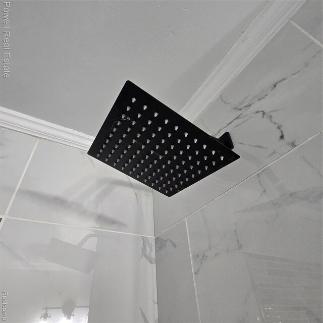 4670 Devonshire Rd, Detroit, MI 48224 - bathroom view