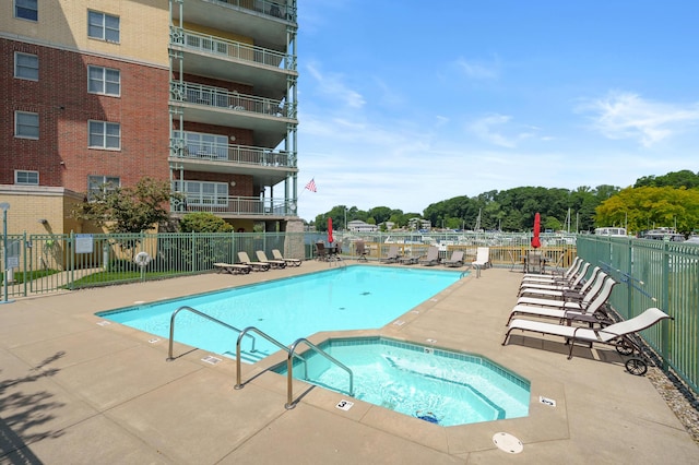 815 E Wells St Unit 403, South Haven, MI 49090 - photo 41