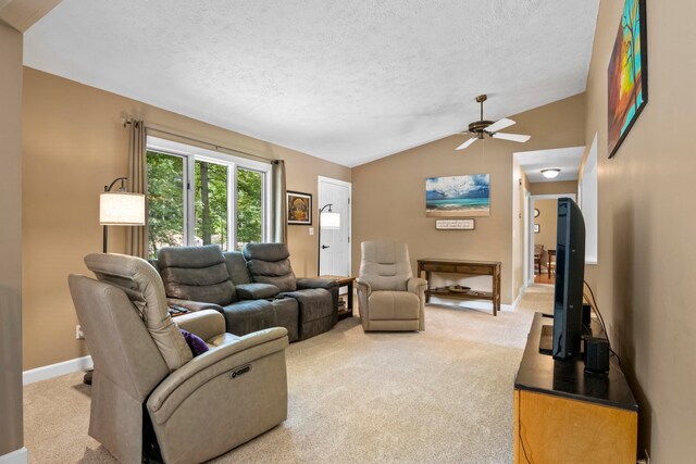 12310 E Lovers Ln, Suttons Bay, MI 49682
