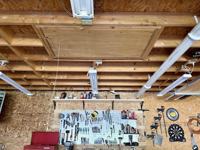 8021 Mclain Ave, Lambertville, MI 48144 - detailed view of a workshop area