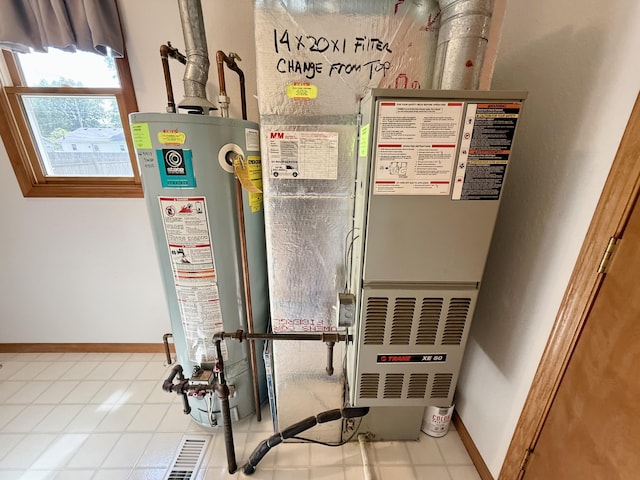 8021 Mclain Ave, Lambertville, MI 48144 - utility room featuring water heater