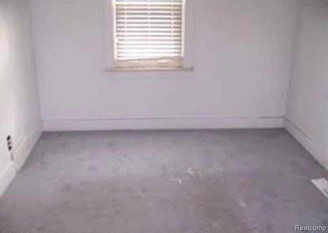 23703 Donald Ave, Eastpointe, MI 48021 - photo 8