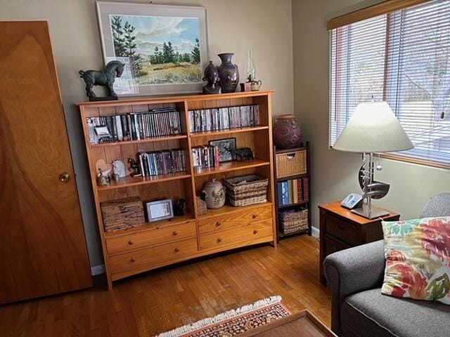 2975 Princeton Ct, Muskegon, MI 49441 - living area with wood finished floors and baseboards