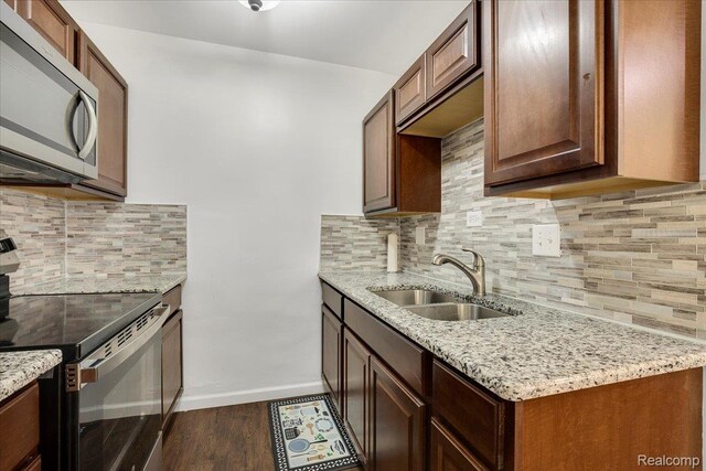 22444 Kelly Rd Unit 11, Eastpointe, MI 48021 - photo 5