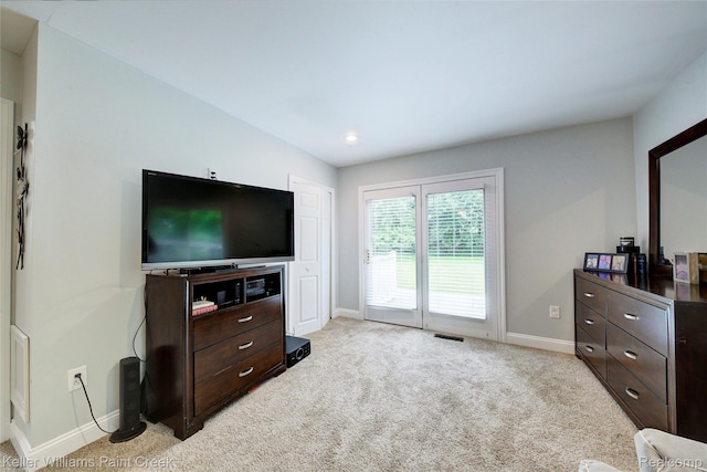 1320 W Drahner Rd, Oxford, MI 48371 - living room featuring light colored carpet