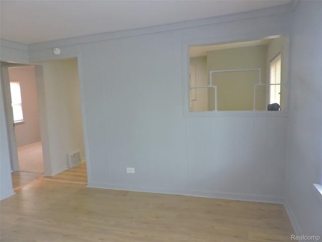 1096 W Buder Ave, Flint, MI 48507 - photo 10