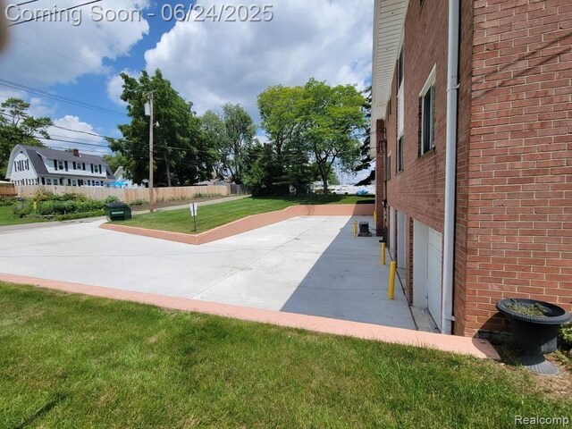 3400 Elizabeth Dr Unit 4, Trenton, MI 48183 - view of patio / terrace