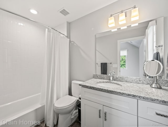 1790 Washington Blvd, Birmingham, MI 48009 - bathroom featuring vanity and shower / bathtub combination with curtain