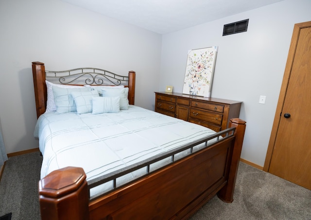 5825 Saddle Club Dr, Kalamazoo, MI 49009 - bedroom with carpet and baseboards