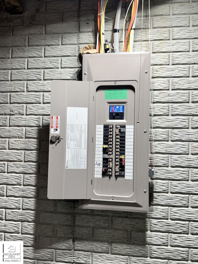 1306 Rosalie Dr, Fenton, MI 48430 - utility room with electric panel
