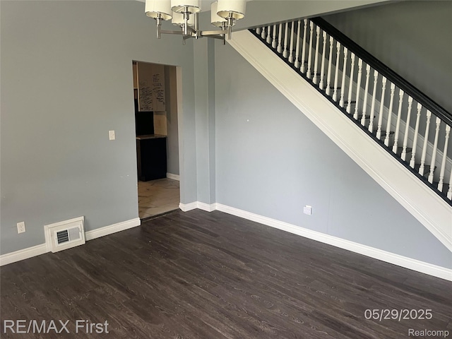 229 Leicester Ct, Detroit, MI 48202 - photo 4