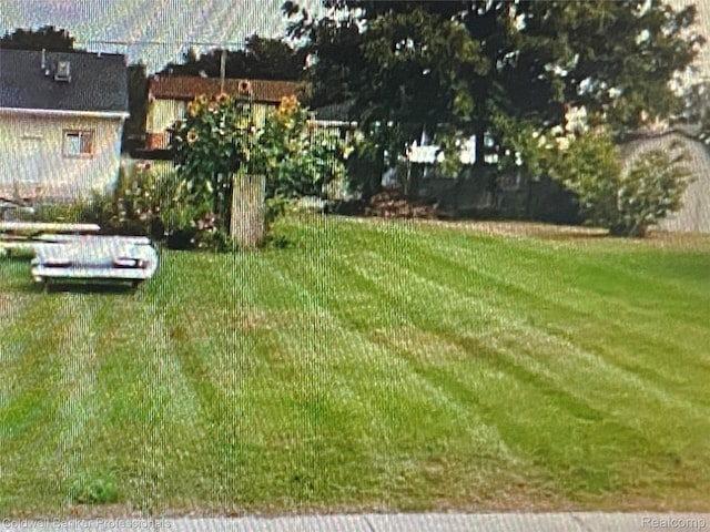 00 Bell, Marine City, MI 48039 - photo 2