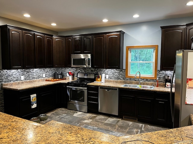 895 Jennings Rd, Whitmore Lake, MI 48189 - photo 8