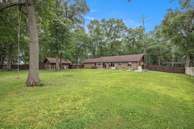 33370 Frantz Dr, Niles, MI 49120 - view of fenced backyard