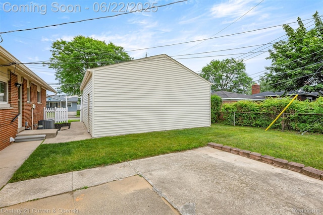 33911 Pawnee St, Westland, MI 48185 - view of outdoor structure
