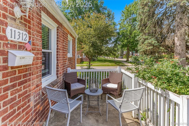 11312 Cardwell St, Livonia, MI 48150 - photo 3