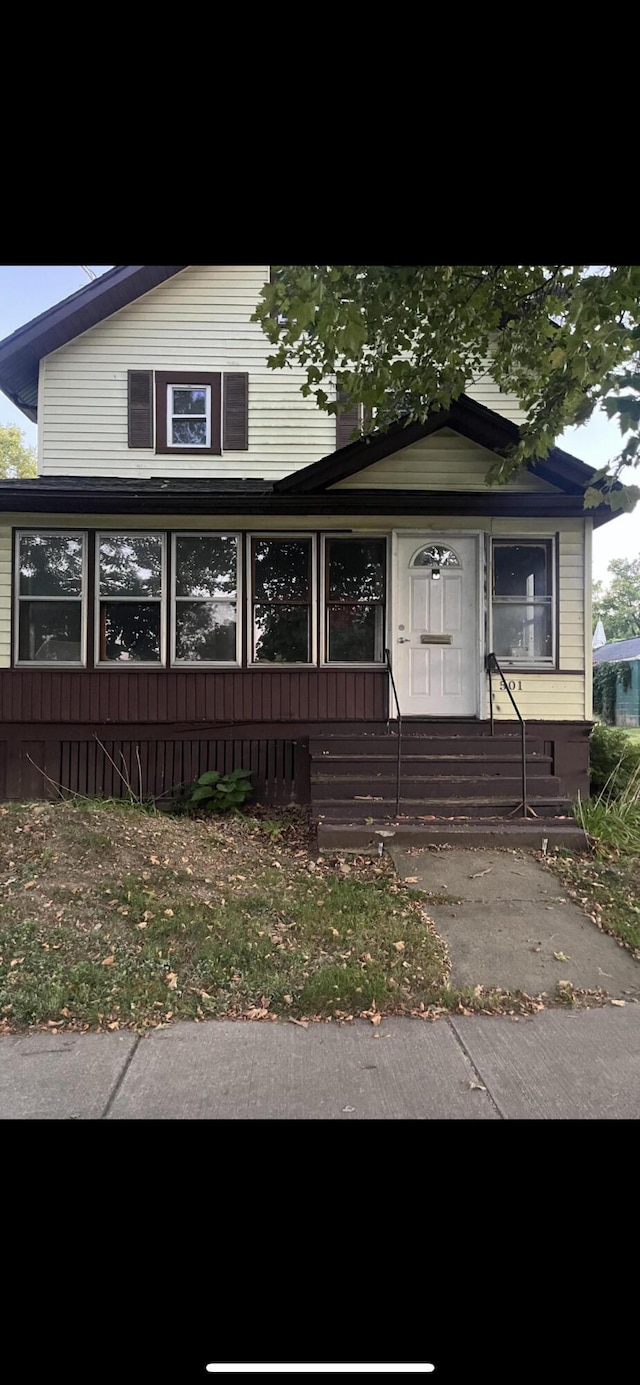 501 W Cass St, Albion, MI 49224 - photo 1