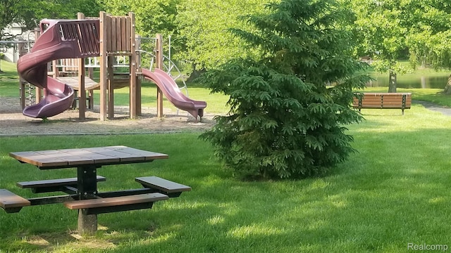 5396 Provincial Dr, Bloomfield Hills, MI 48302 - communal playground featuring a yard