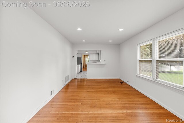 750 W Square Lake Rd, Troy, MI 48098 - photo 21