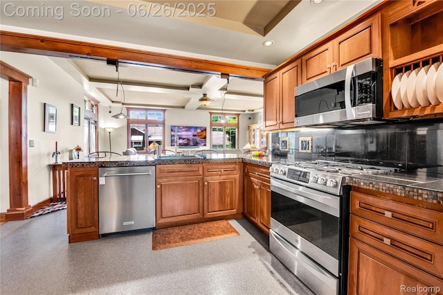 15552 Harrison Ave, Westland, MI 48101