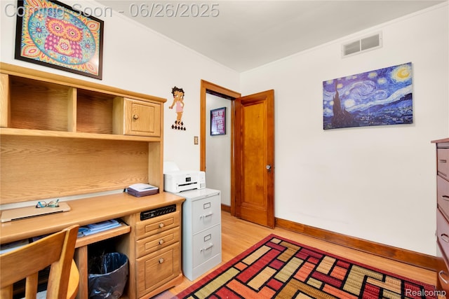 15552 Harrison Ave, Westland, MI 48101