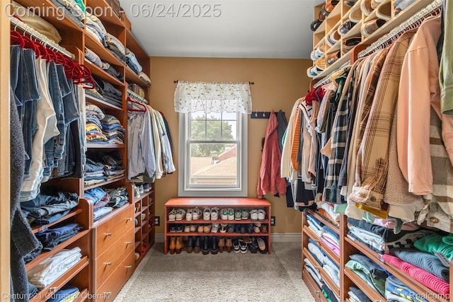 15275 Belmont Ave, Allen Park, MI 48101 - spacious closet featuring carpet flooring
