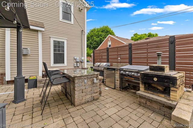 15275 Belmont Ave, Allen Park, MI 48101 - view of patio with an outdoor kitchen and exterior bar