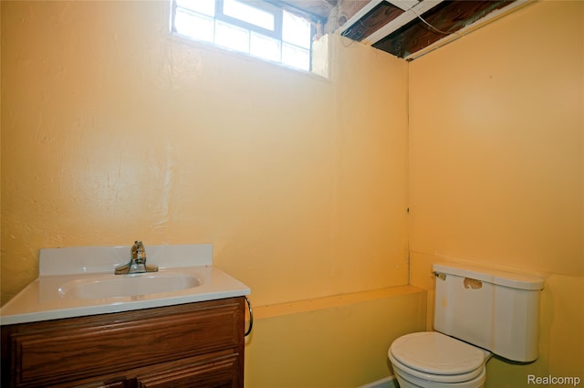 16555 Juliana Ave, Eastpointe, MI 48021 - half bath with toilet and vanity