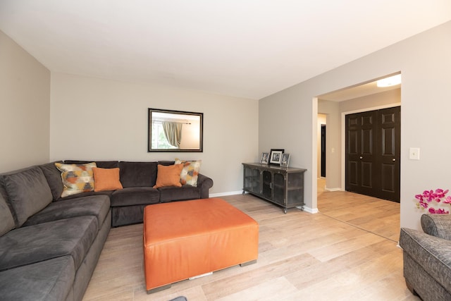 6615 Pleasantview Dr, Portage, MI 49024 - living area with light wood finished floors and baseboards