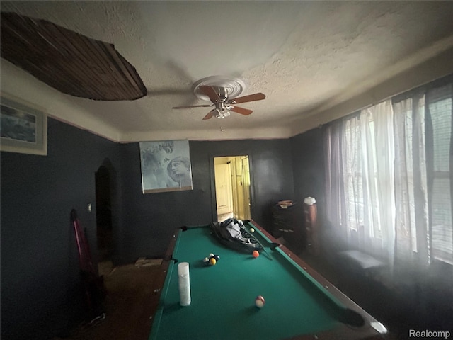 18602 Brinker St, Detroit, MI 48234 - rec room with pool table, a ceiling fan, and a textured ceiling
