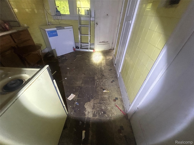 18602 Brinker St, Detroit, MI 48234 - kitchen with refrigerator