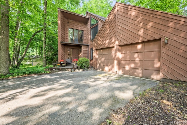 1704 Opaline Dr, Delta, MI 48917 - photo 4