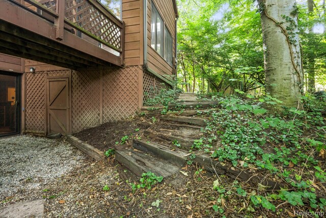 1704 Opaline Dr, Delta, MI 48917 - photo 32