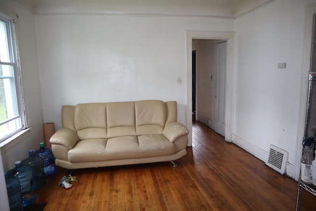5523 Oregon St, Detroit, MI 48204 - living room with wood finished floors