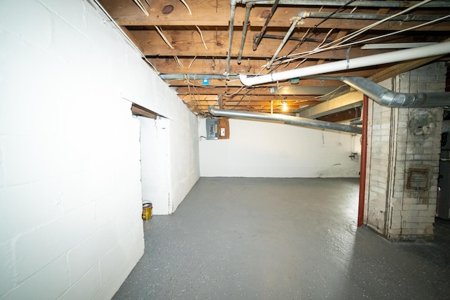 2712 Voorheis Rd, Waterford, MI 48328 - unfinished below grade area featuring concrete block wall and electric panel