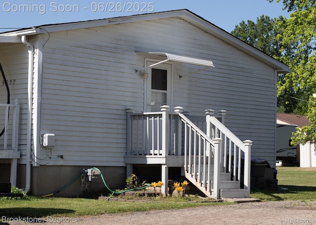 5022 Belsay Rd, Grand Blanc, MI 48439 - rear view of house