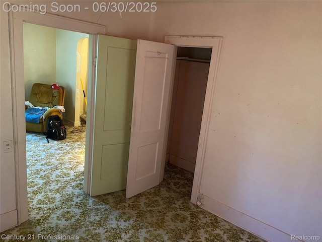 972 Tacken St, Flint, MI 48532 - corridor with carpet flooring and baseboards