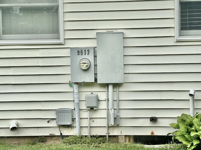 755 Tomahawk Trl, Coldwater, MI 49036 - exterior view of electric meter