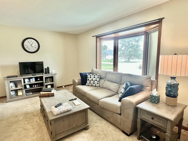 755 Tomahawk Trl, Coldwater, MI 49036 - living area featuring light carpet