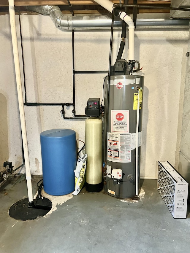 755 Tomahawk Trl, Coldwater, MI 49036 - utility room with water heater
